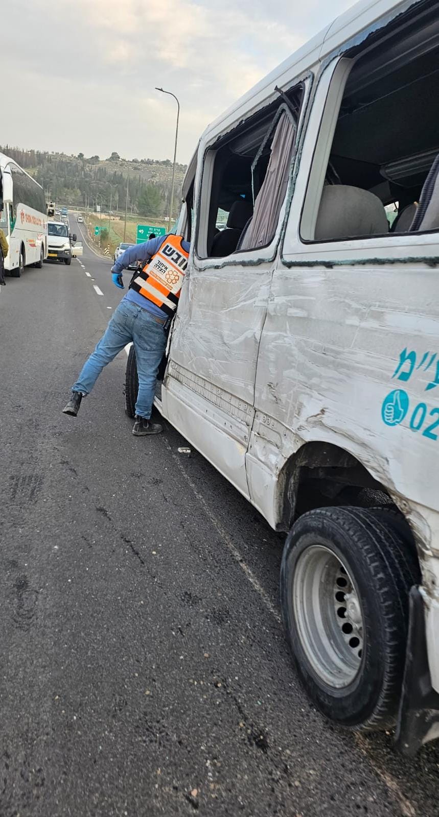 מערכת "אחלה ניוז" עם הדיווח הבא צילום: דוברות איחוד הצלה