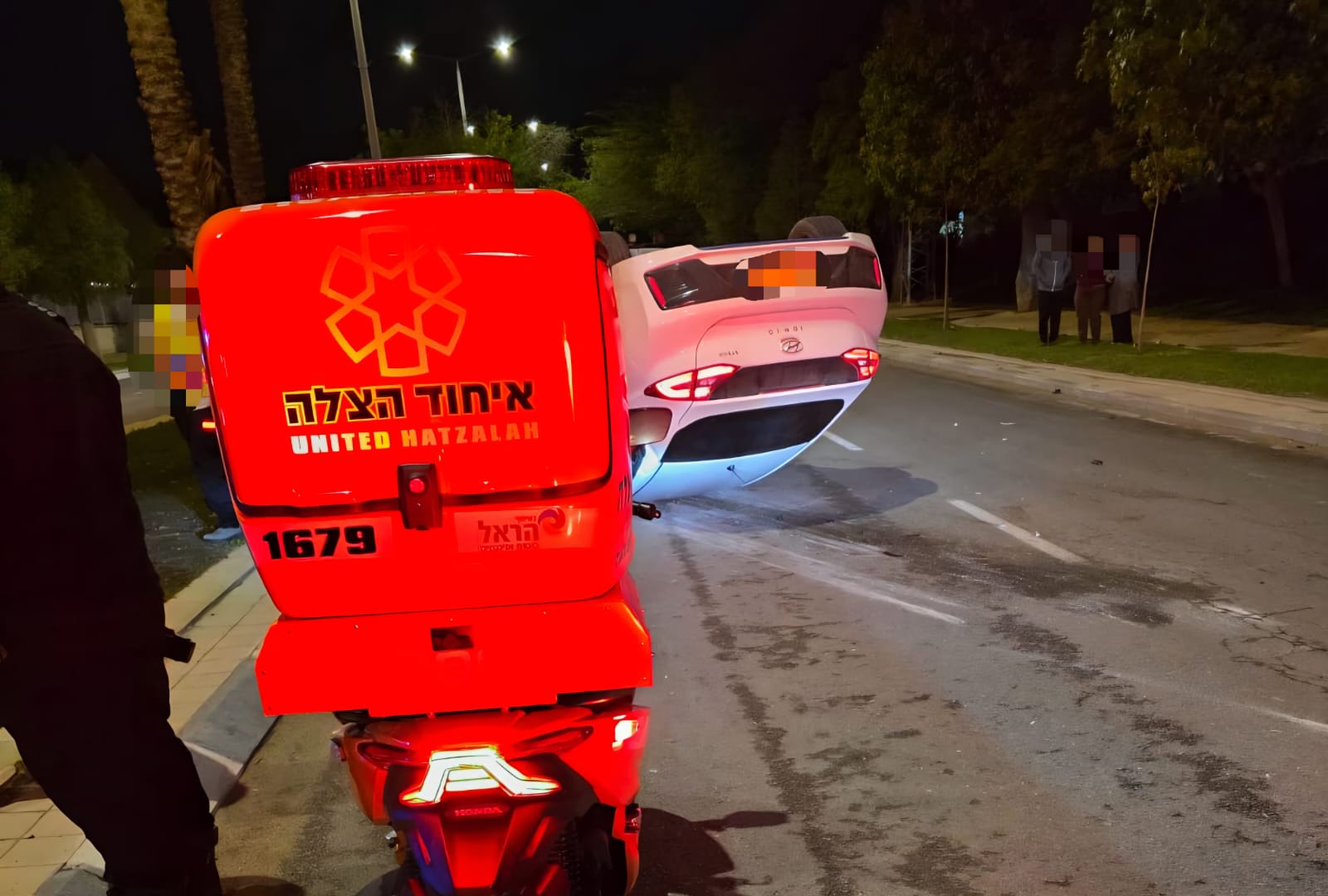 מערכת "אחלה ניוז" עם הדיווח הבא צילום: דוברות איחוד הצלה