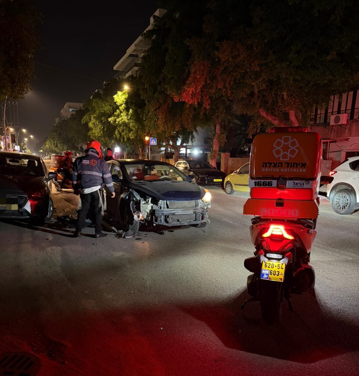 מערכת "אחלה ניוז" עם הדיווח הבא צילום: דוברות איחוד הצלה