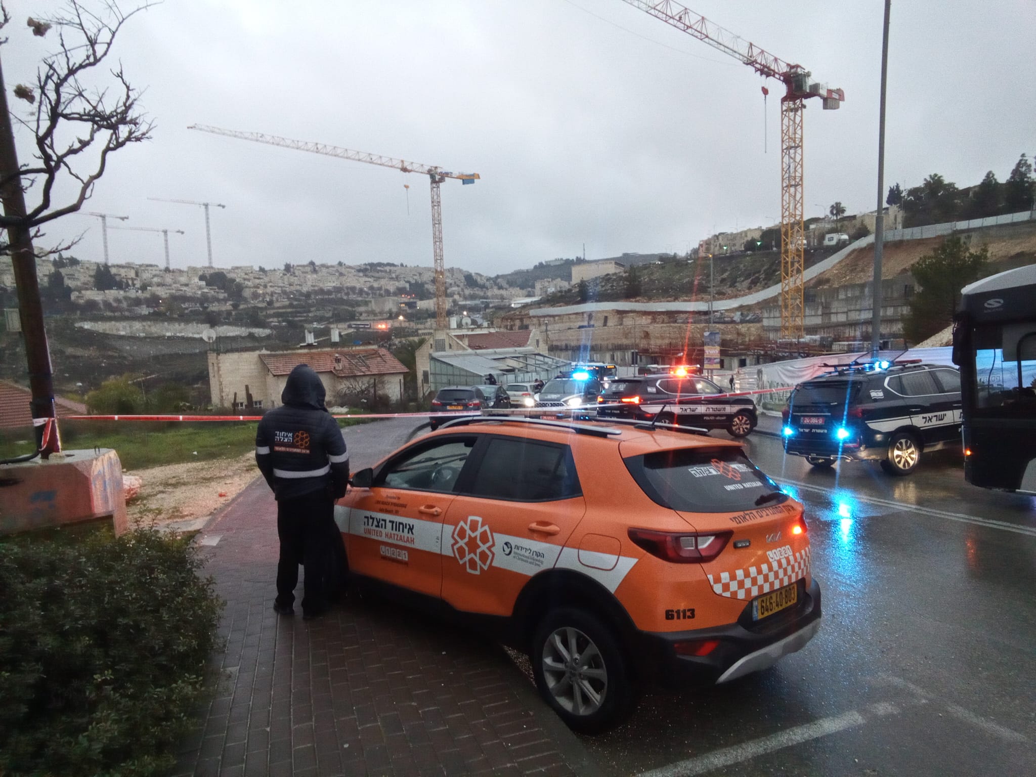 מערכת "אחלה ניוז" עם הדיווח הבא צילום: דוברות איחוד הצלה