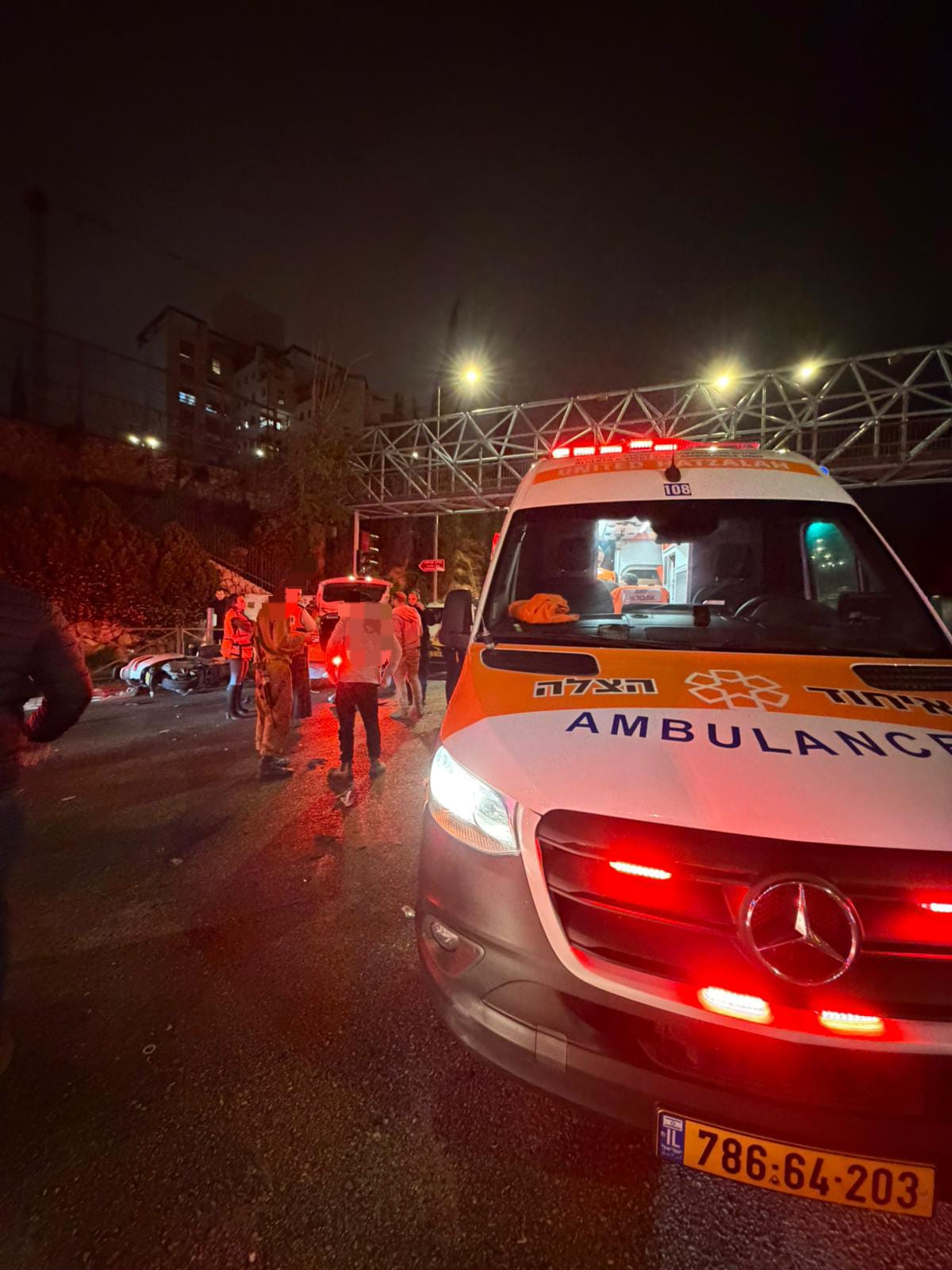 מערכת "אחלה ניוז" עם הדיווח הבא צילום: דוברות איחוד הצלה