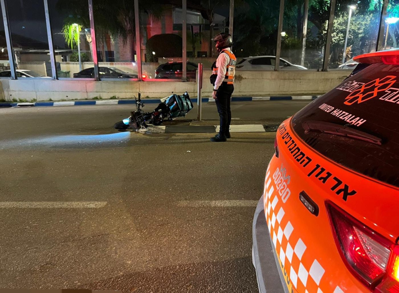 מערכת "אחלה ניוז" עם הדיווח הבא צילום: דוברות איחוד הצלה