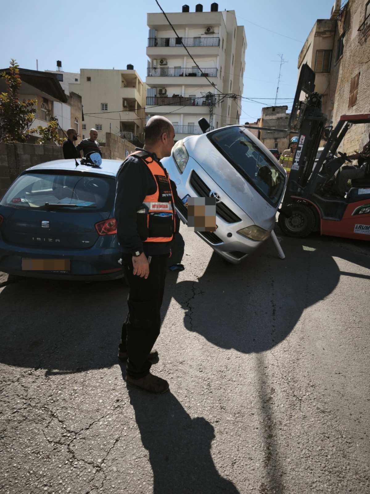 מערכת "אחלה ניוז" עם הדיווח הבא צילום: דוברות איחוד הצלה