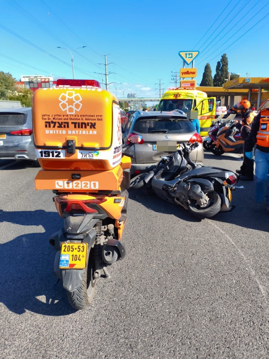 מערכת "אחלה ניוז" עם הדיווח הבא צילום: דוברות איחוד הצלה