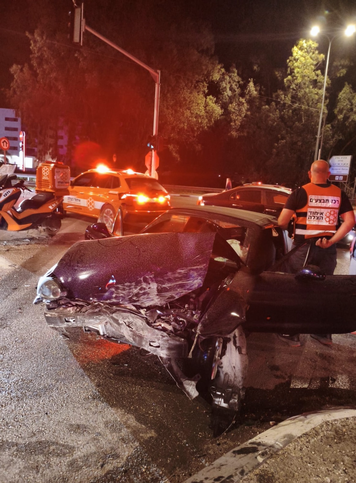 מערכת "אחלה ניוז" עם הדיווח הבא צילום: דוברות איחוד הצלה