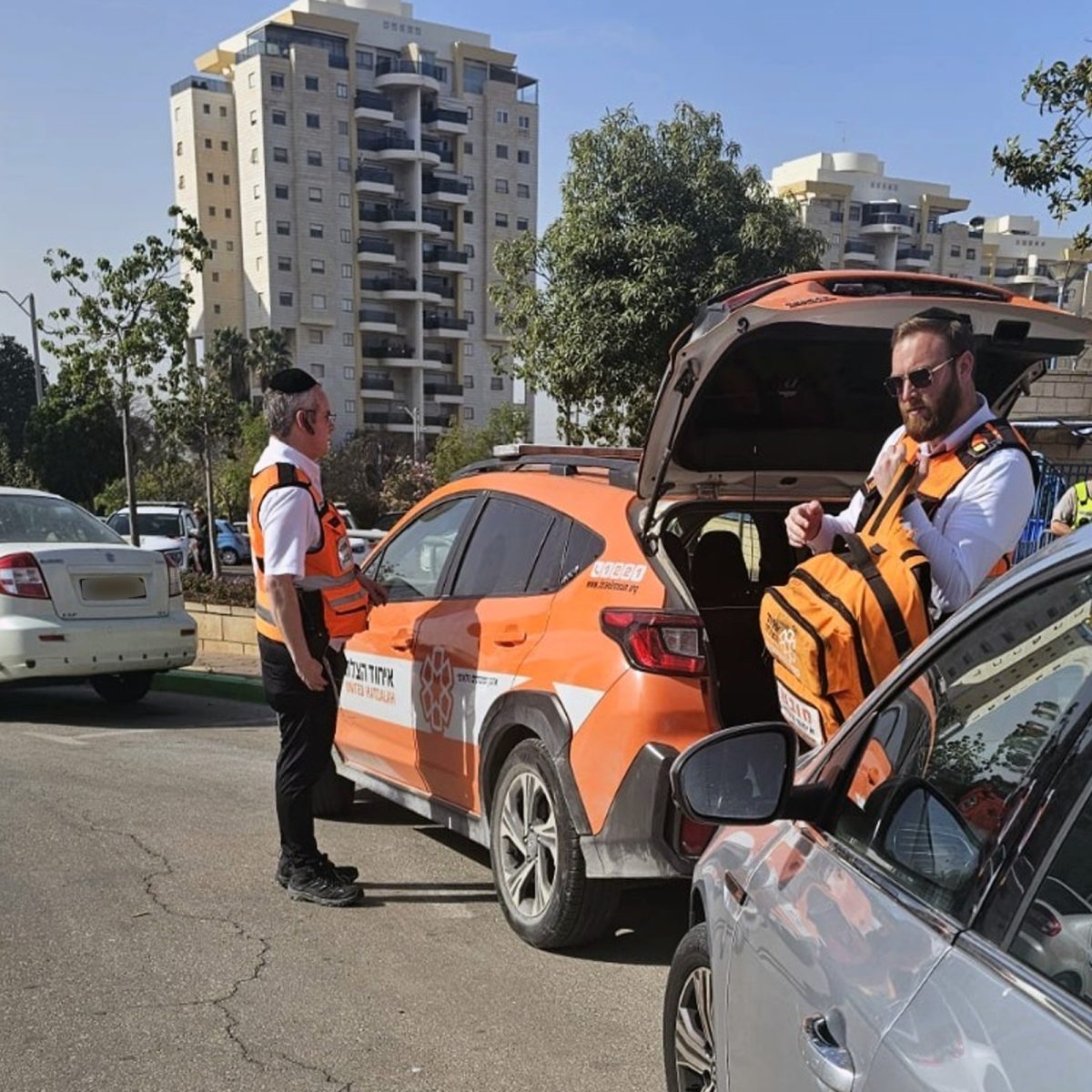 מערכת "אחלה ניוז" עם הדיווח הבא צילום: דוברות איחוד הצלה