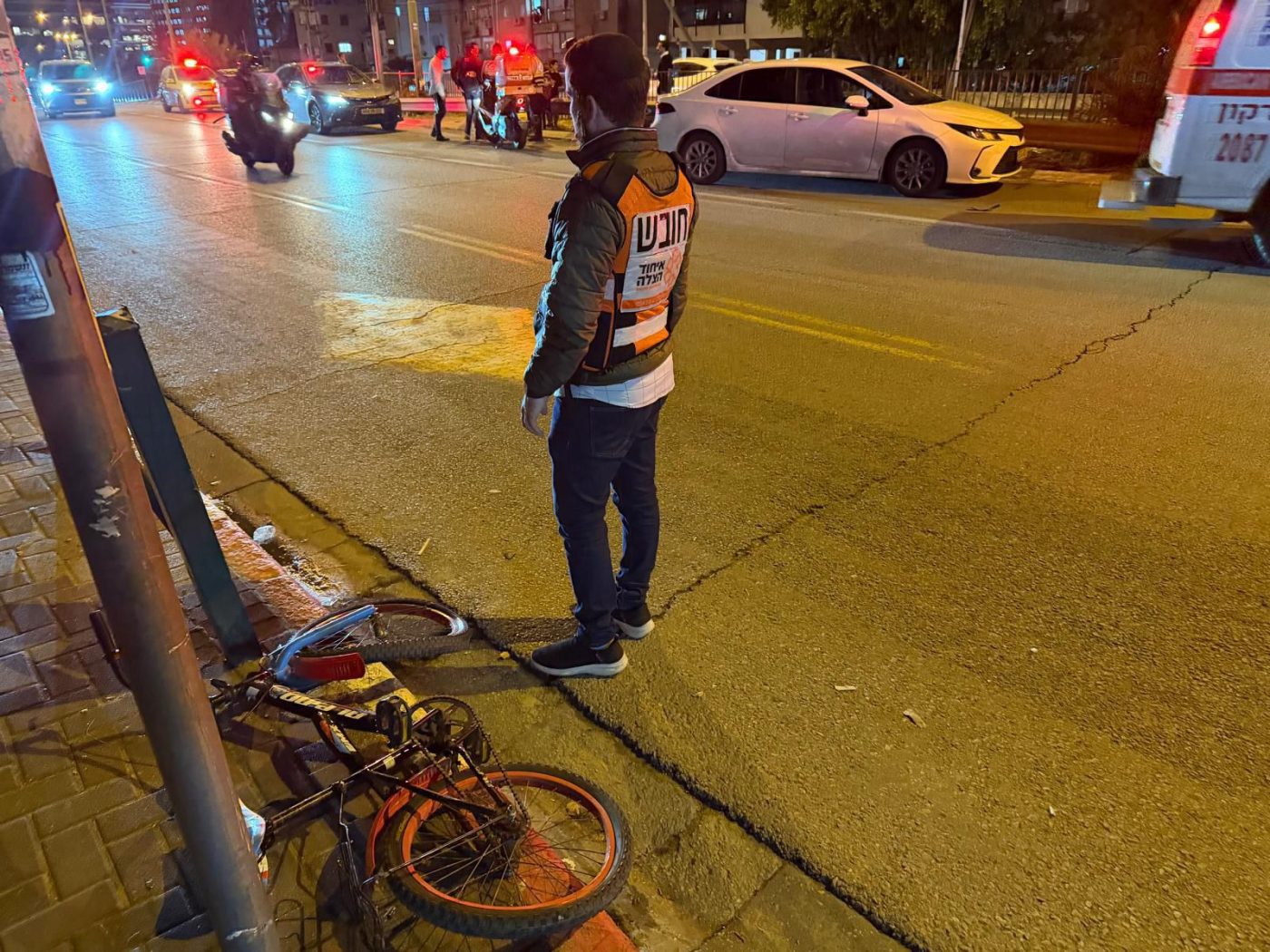 מערכת "אחלה ניוז" עם הדיווח הבא צילום: דוברות איחוד הצלה