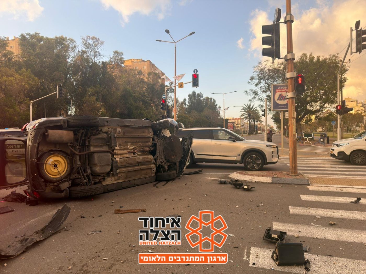 מערכת "אחלה ניוז" עם הדיווח הבא צילום: דוברות איחוד הצלה