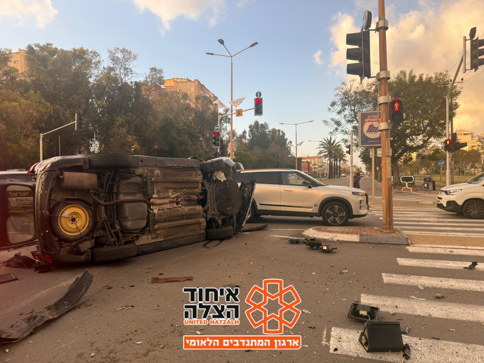 מערכת "אחלה ניוז" עם הדיווח הבא צילום: דוברות איחוד הצלה