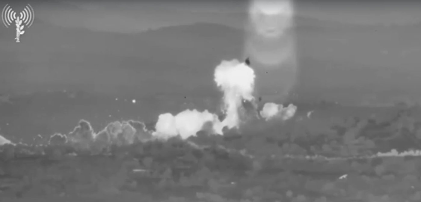 מערכת "אחלה ניוז" עם הדיווח הבא צילום: דובר צה"ל