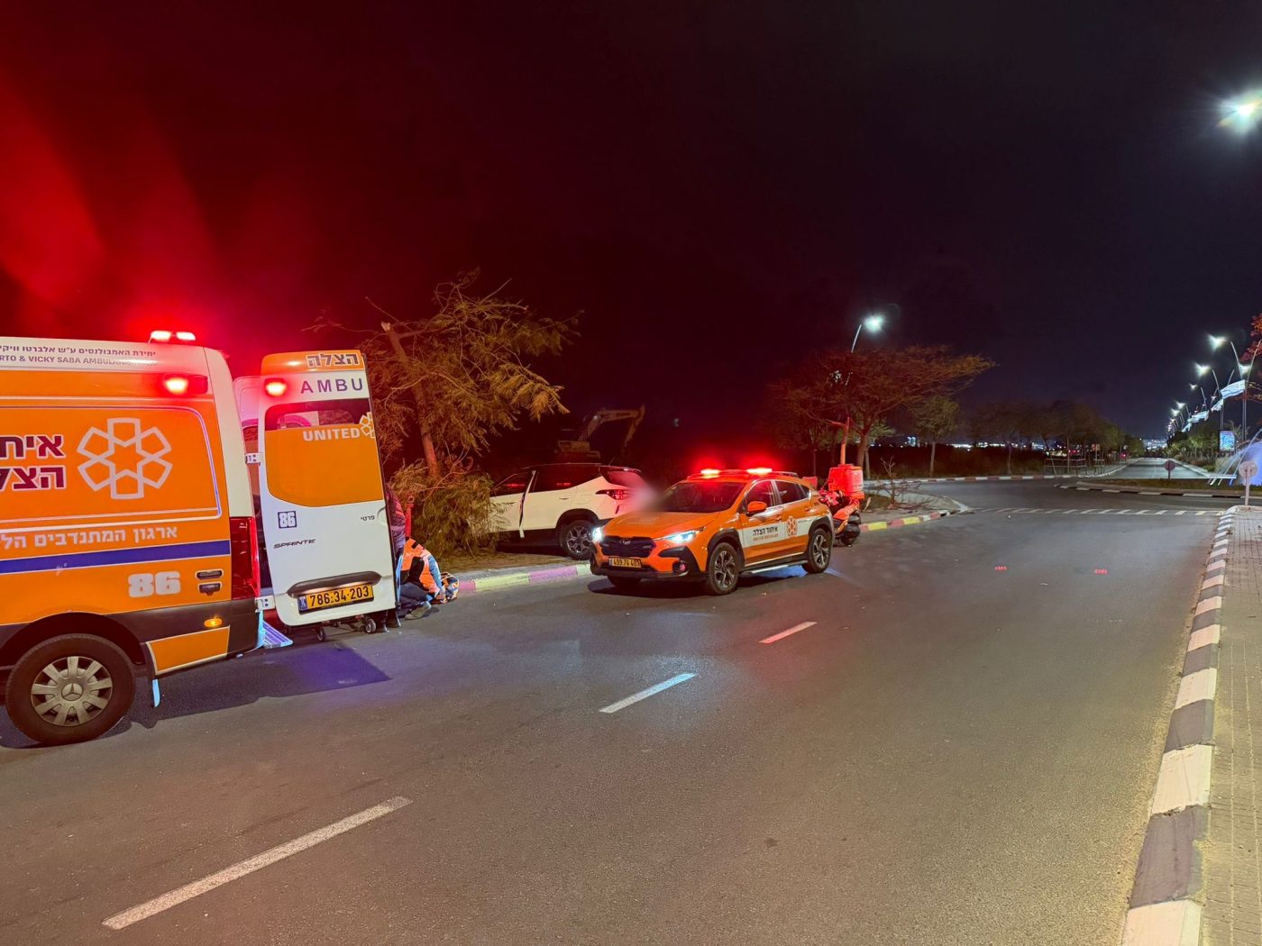 מערכת "אחלה ניוז" עם הדיווח הבא צילום: דוברות איחוד הצלה
