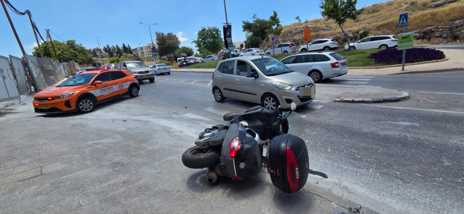 מערכת "אחלה ניוז" עם הדיווח הבא צילום: דוברות איחוד הצלה