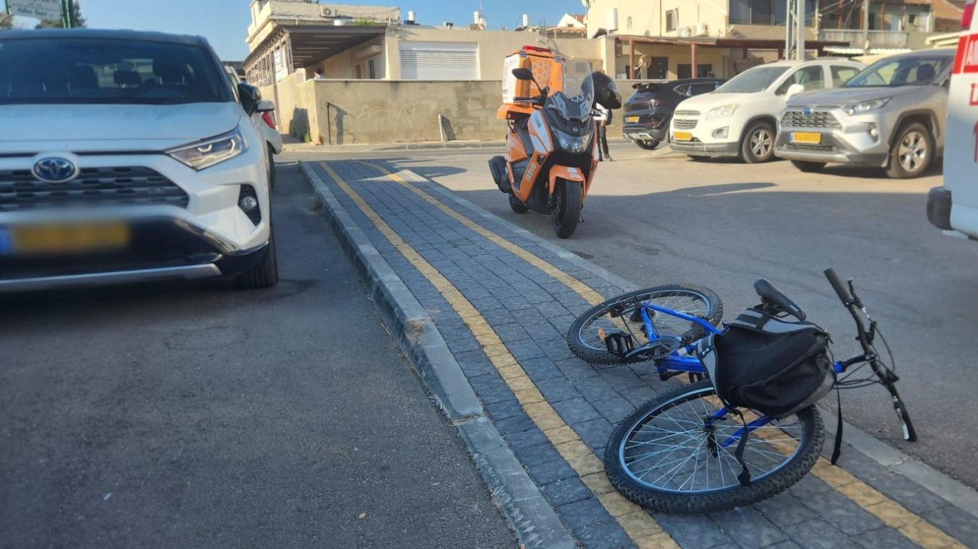 מערכת "אחלה ניוז" עם הדיווח הבא צילום: דוברות איחוד הצלה