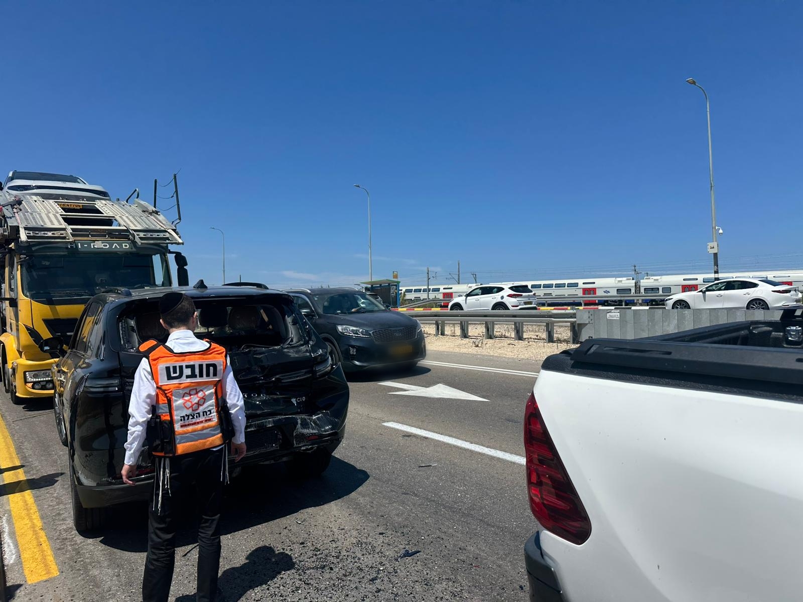 מערכת "אחלה ניוז" עם הדיווח הבא צילום: דוברות איחוד הצלה
