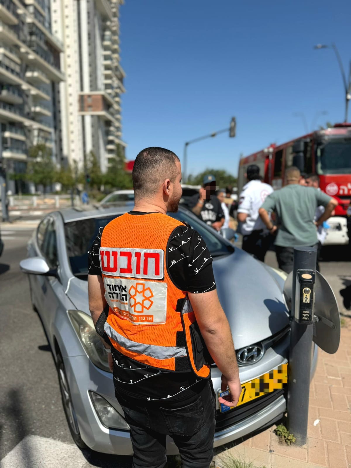 מערכת "אחלה ניוז" עם הדיווח הבא צילום: דוברות איחוד הצלה