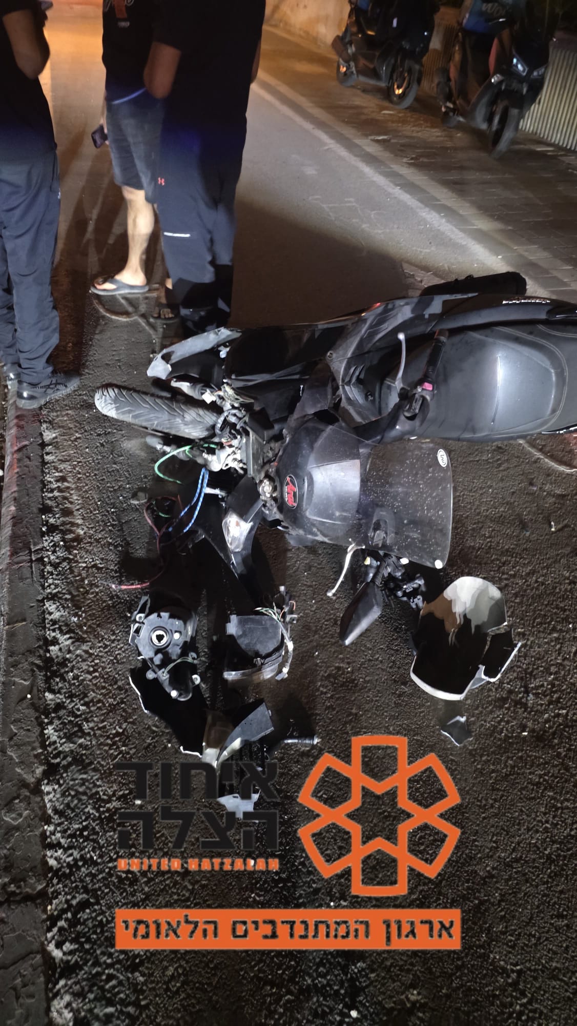 מערכת "אחלה ניוז" עם הדיווח הבא צילום: דוברות איחוד הצלה