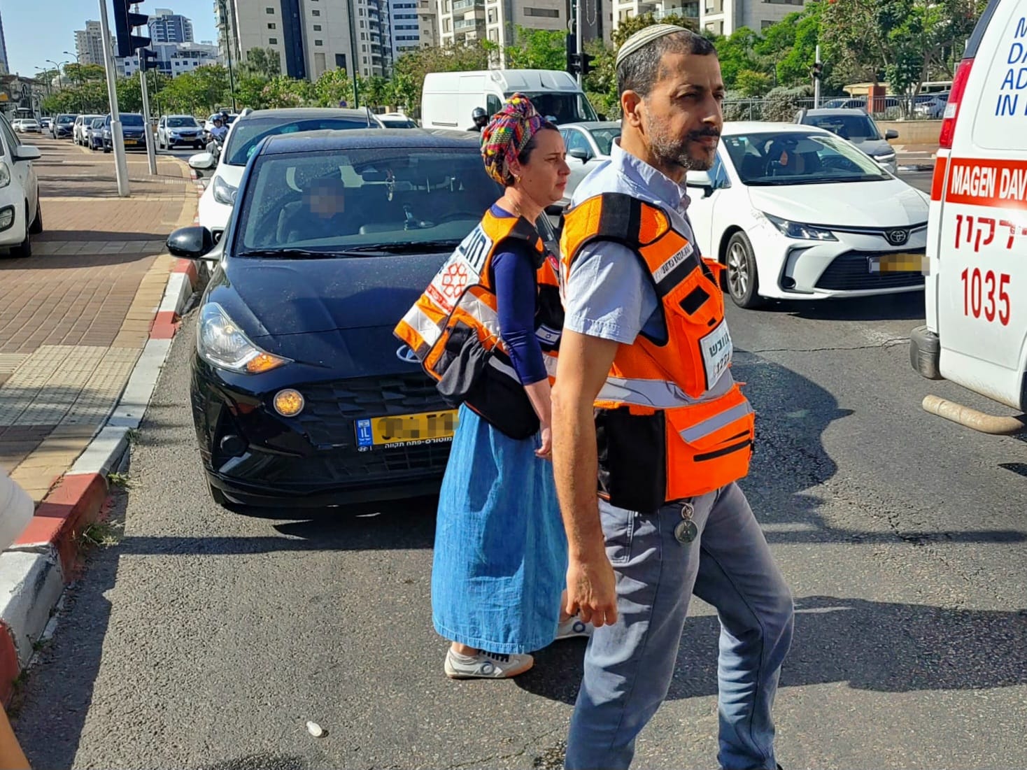 מערכת "אחלה ניוז" עם הדיווח הבא צילום: דוברות איחוד הצלה