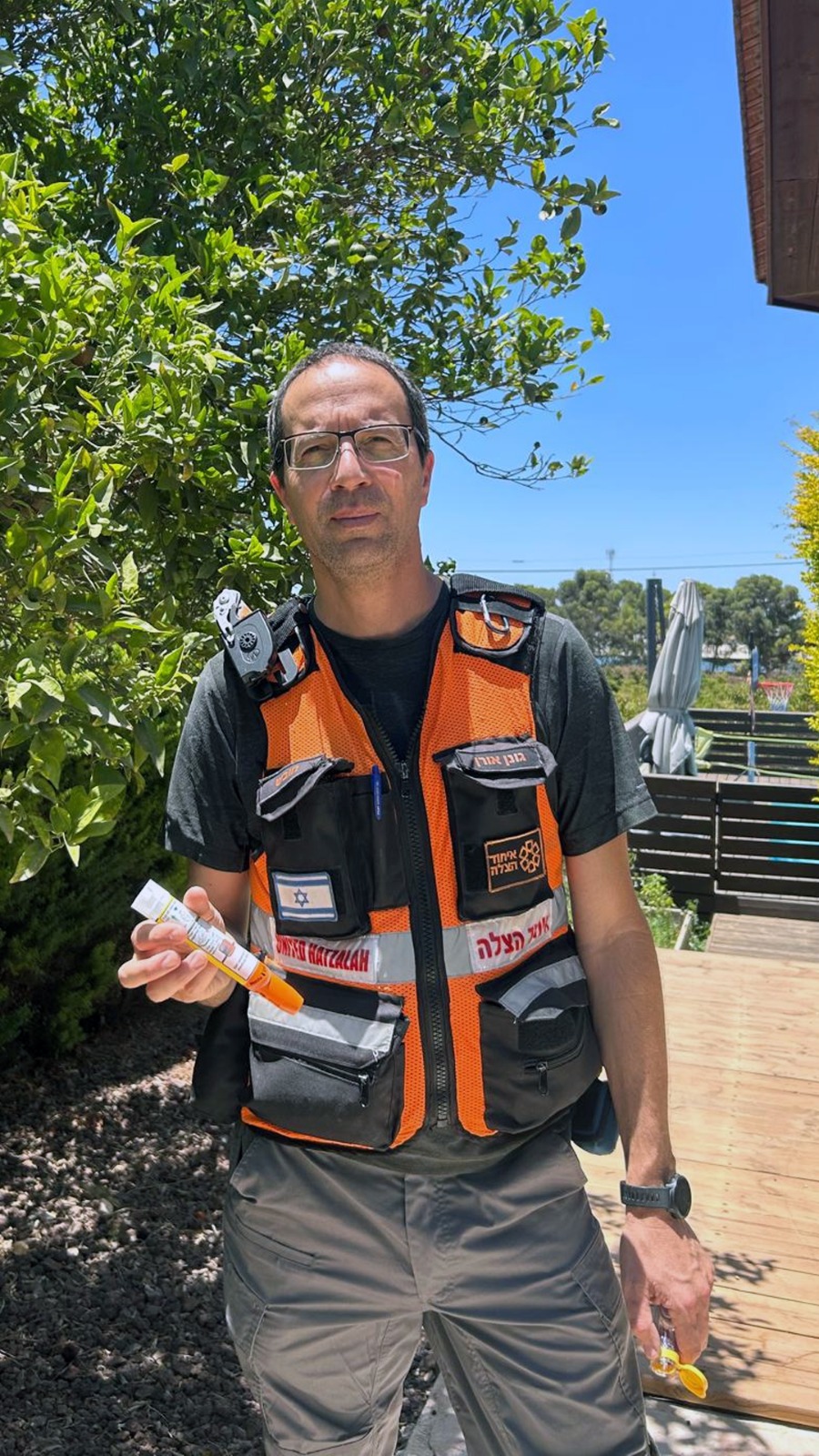 מערכת "אחלה ניוז" עם הדיווח הבא צילום: דוברות איחוד הצלה