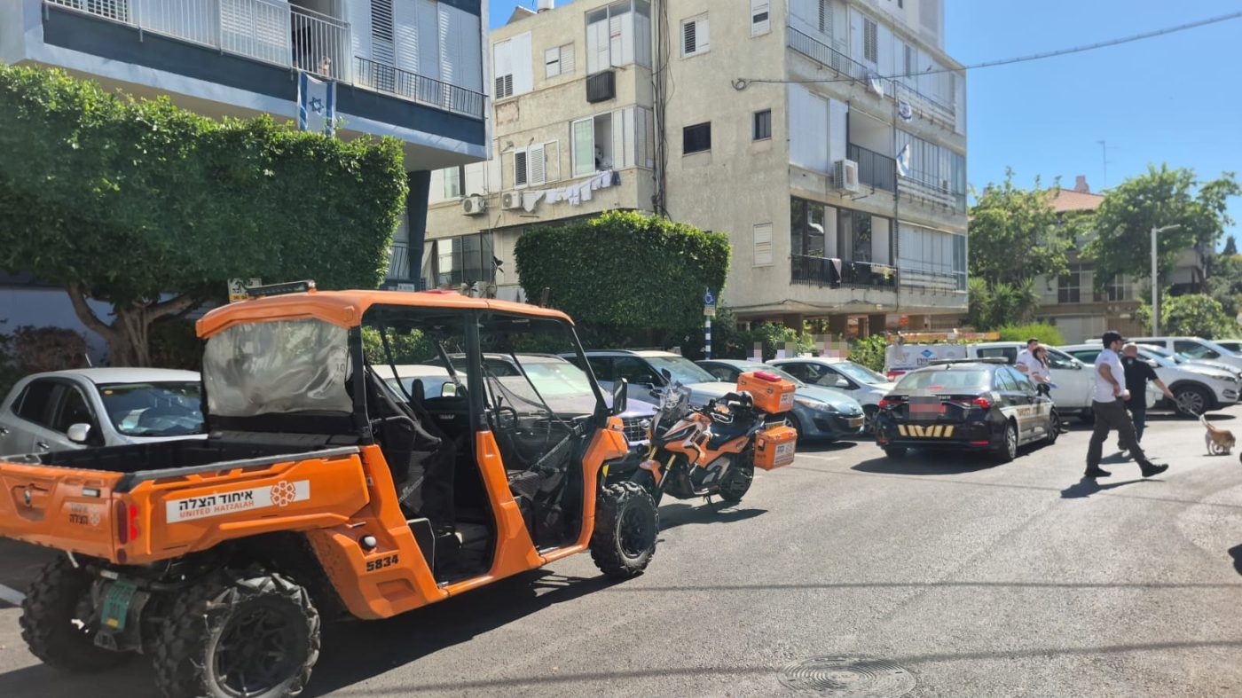 מערכת "אחלה ניוז" עם הדיווח הבא צילום: דוברות איחוד הצלה