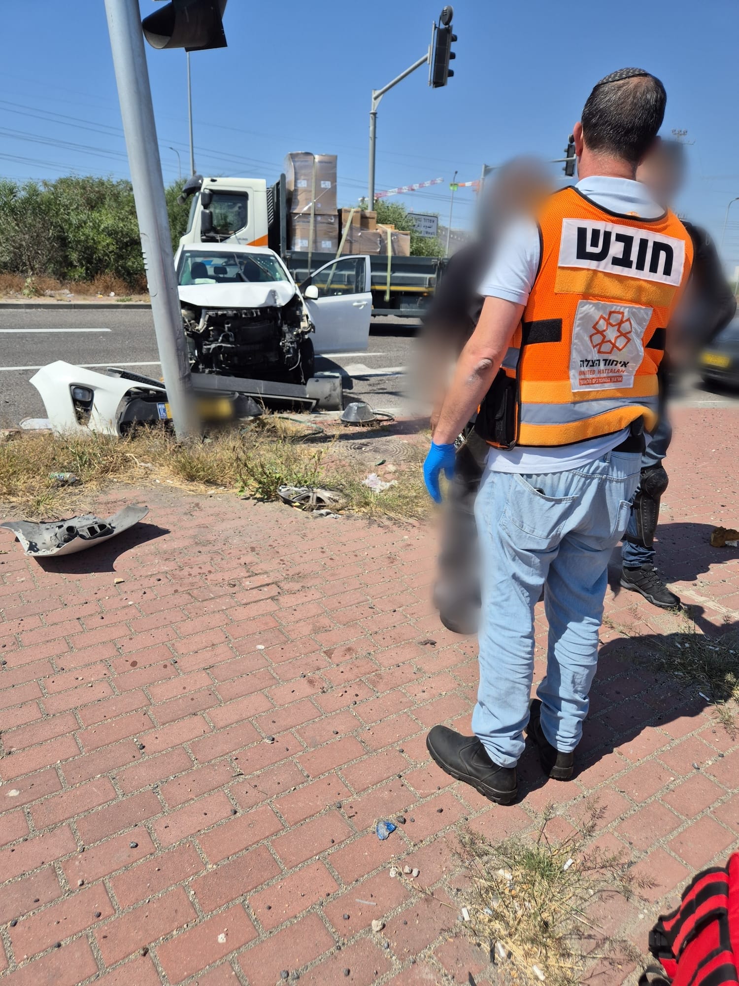 מערכת "אחלה ניוז" עם הדיווח הבא צילום: דוברות איחוד הצלה