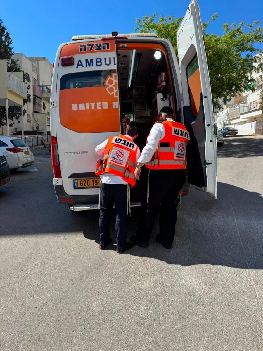 מערכת "אחלה ניוז" עם הדיווח הבא צילום: דוברות איחוד הצלה