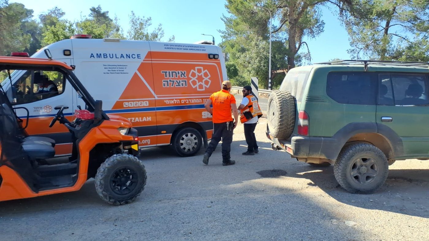 מערכת "אחלה ניוז" עם הדיווח הבא צילום: דוברות איחוד הצלה