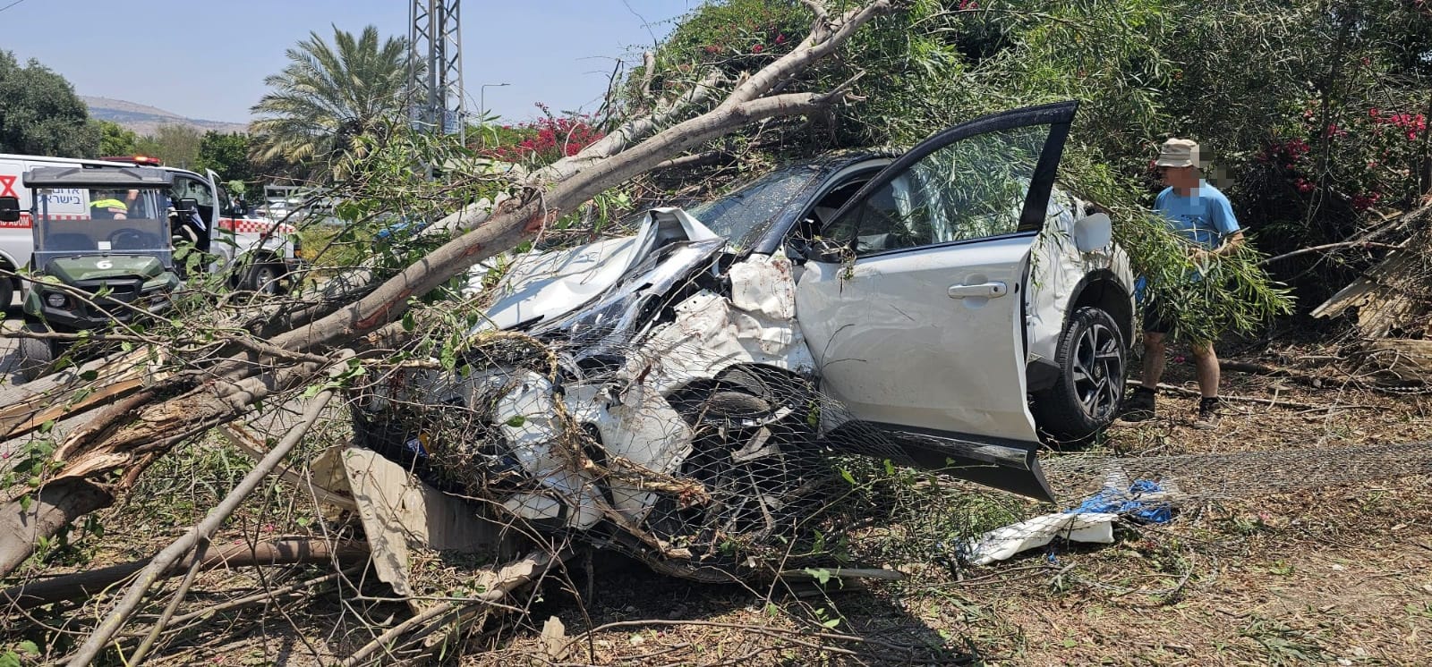 מערכת "אחלה ניוז" עם הדיווח הבא צילום: דוברות איחוד הצלה