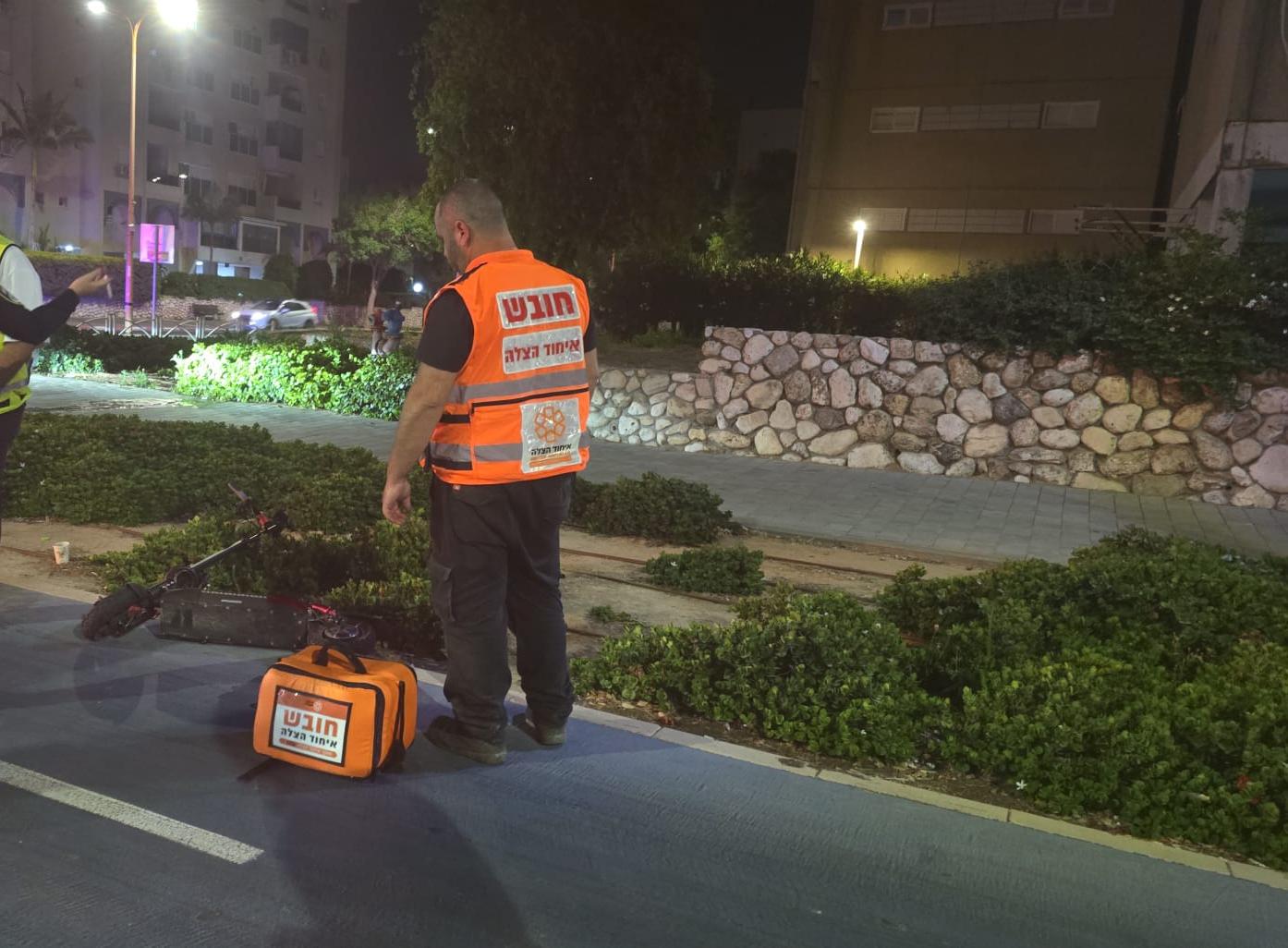 מערכת "אחלה ניוז" עם הדיווח הבא צילום: דוברות איחוד הצלה