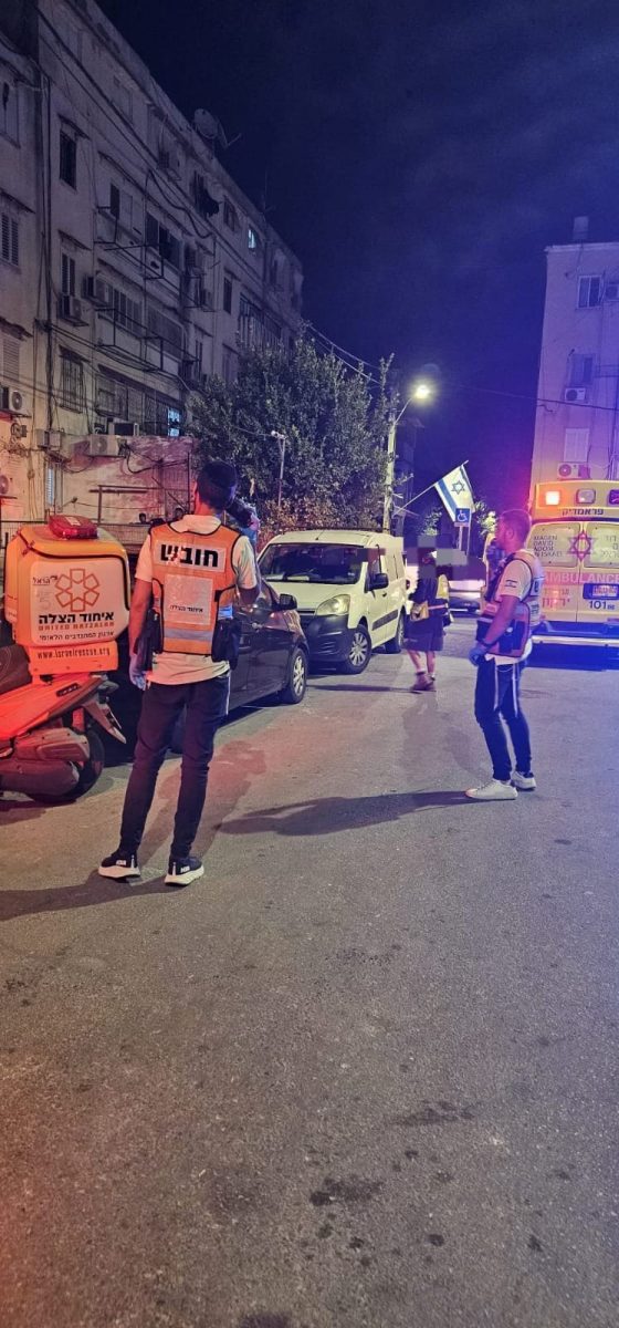 מערכת "אחלה ניוז" עם הדיווח הבא צילום: דוברות איחוד הצלה