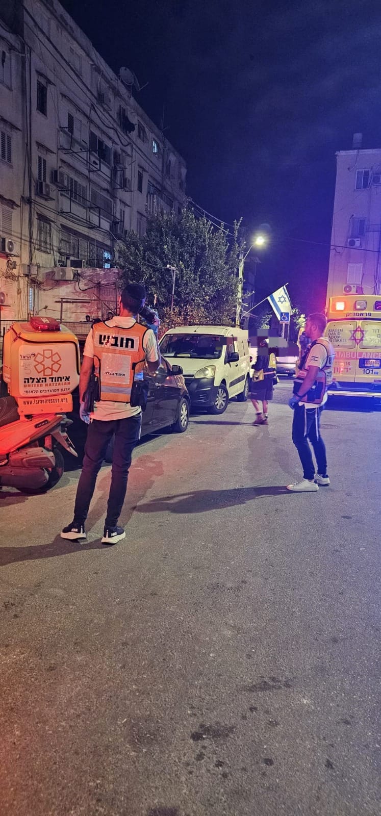 מערכת "אחלה ניוז" עם הדיווח הבא צילום: דוברות איחוד הצלה