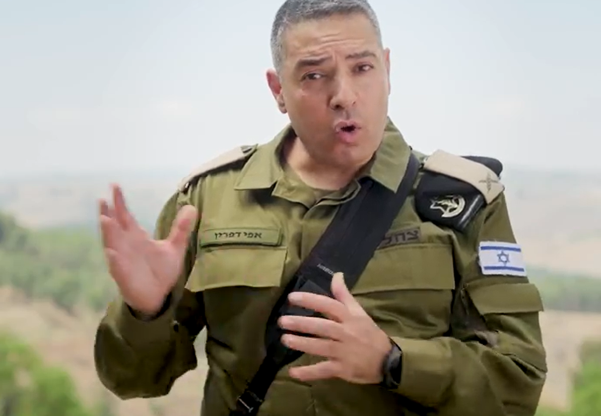 מערכת "אחלה ניוז" עם הדיווח הבא צילום: דובר צה"ל