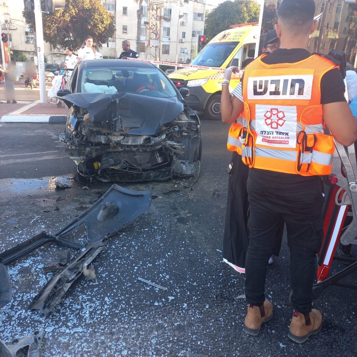 מערכת "אחלה ניוז" עם הדיווח הבא צילום: דוברות איחוד הצלה