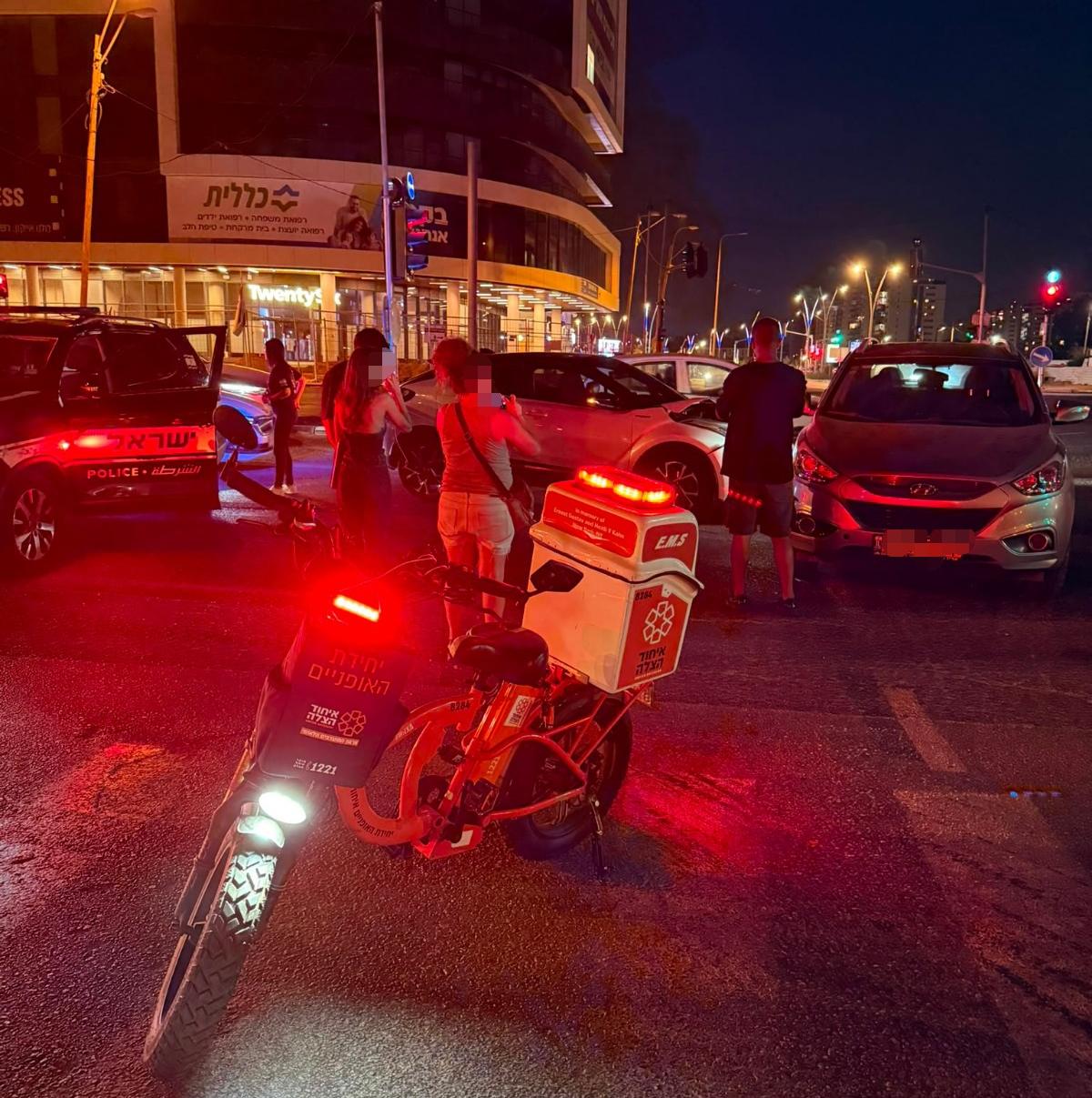 מערכת "אחלה ניוז" צילום תמונה : תיעוד מבצעי איחוד הצלה