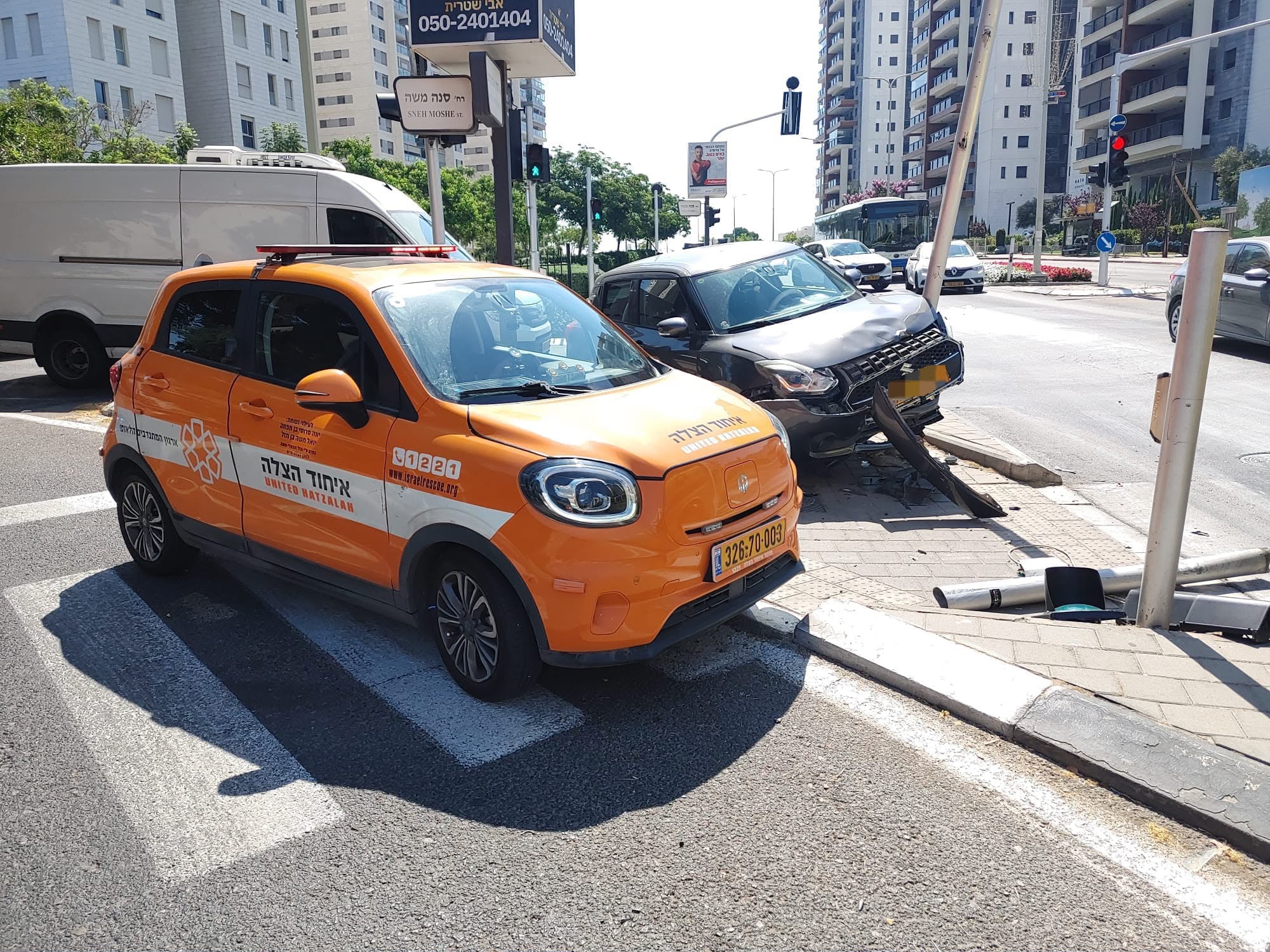 מערכת "אחלה ניוז" צילום תמונה : תיעוד מבצעי איחוד הצלה