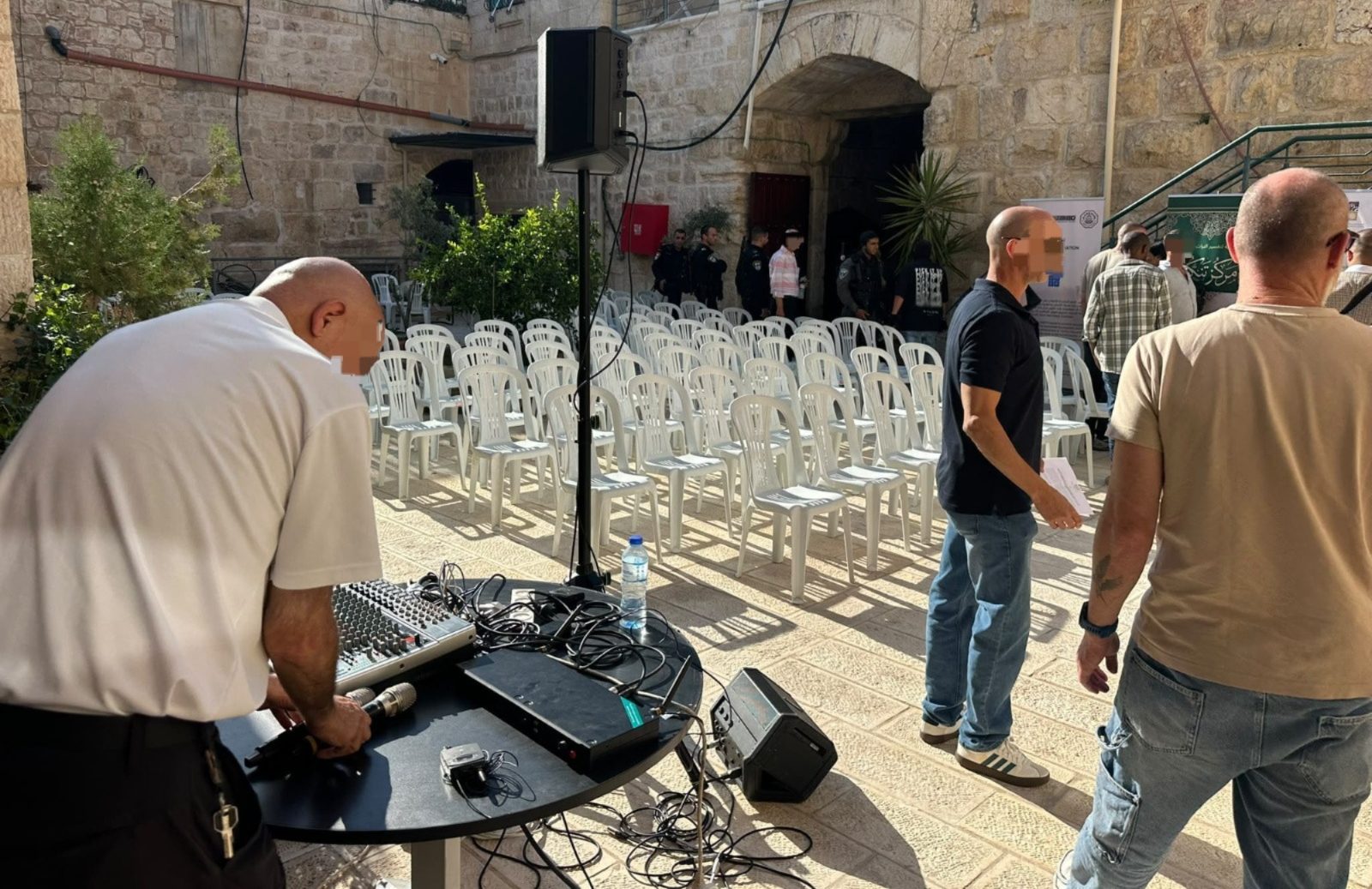 מערכת "אחלה ניוז" צילום: דוברות משטרת ישראל